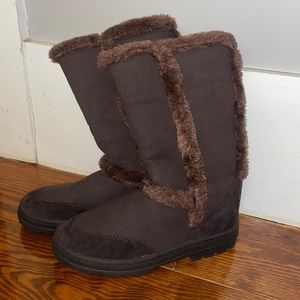 Ugg Women’s Sunburst Tall Boots
